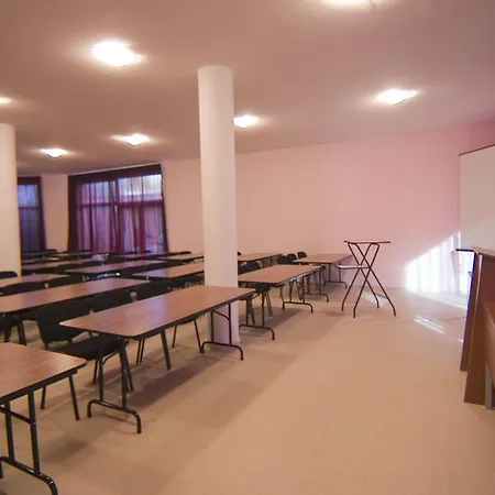 Arena Tarnovo - Free Private Parking Hotel Weliko Tarnowo