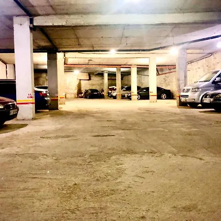 Arena Tarnovo -free Large Private Parking