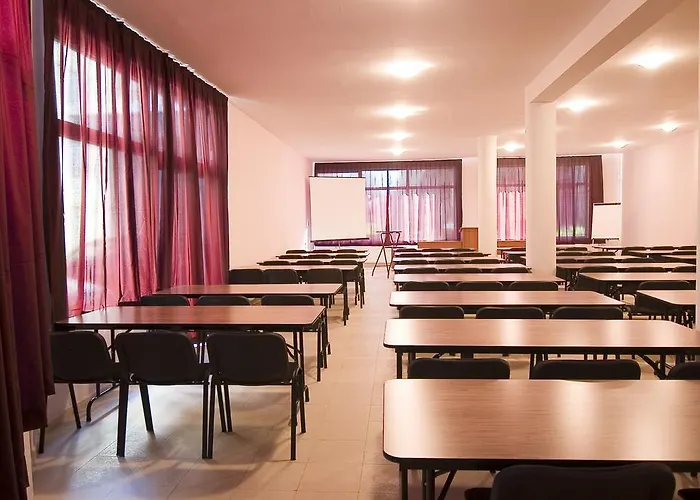 Arena Tarnovo -free Private Parking Hotel 3*