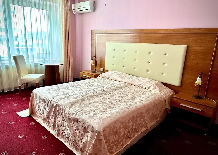 Arena Tarnovo -free Private Parking 3* Veliko Tarnovo