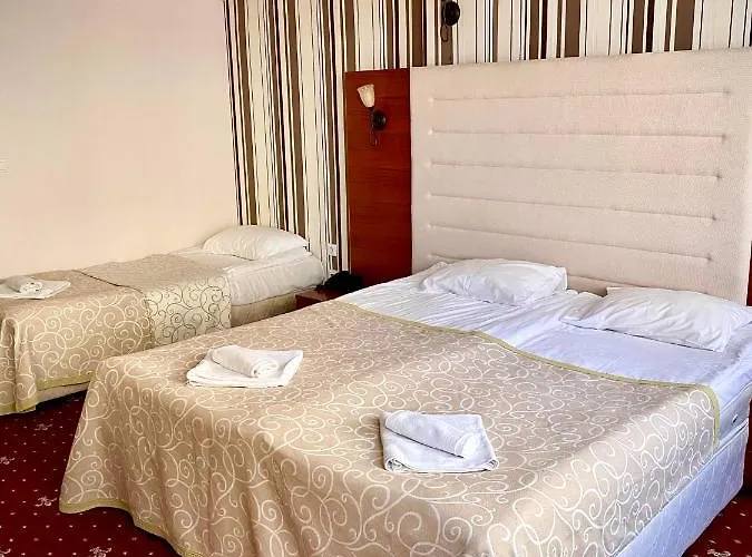 Arena Tarnovo -free Private Parking Hotel