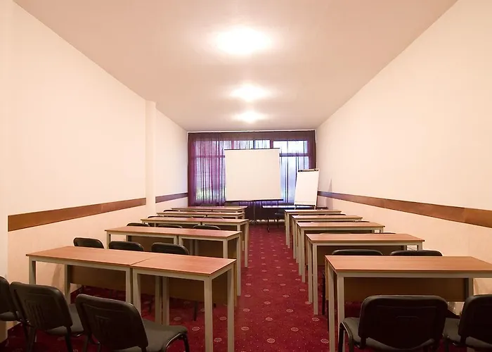 Arena Tarnovo -free Private Parking Hotel 3*